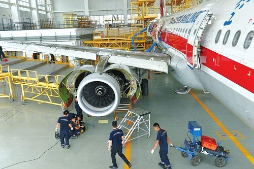 貴陽航空學(xué)校航空專業(yè)招生條件？