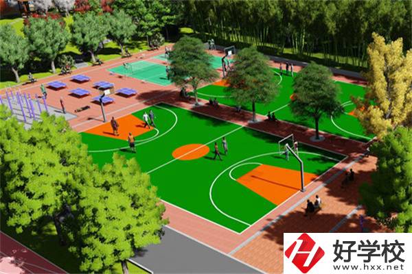 湘潭湘鋼高級技工學(xué)校有多少學(xué)生？招生規(guī)模如何？
