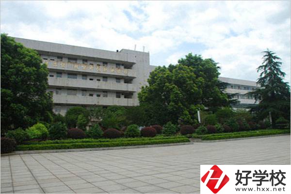 郴州市第一職業(yè)中專的招生專業(yè)有哪些？就業(yè)前景好嗎？
