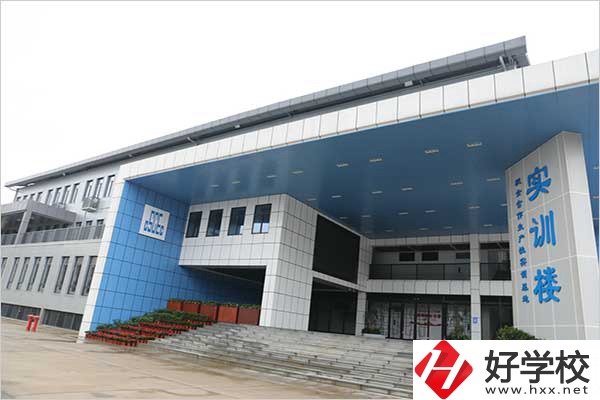 想在湖南學(xué)習(xí)建筑類專業(yè)，推薦這所中職院校