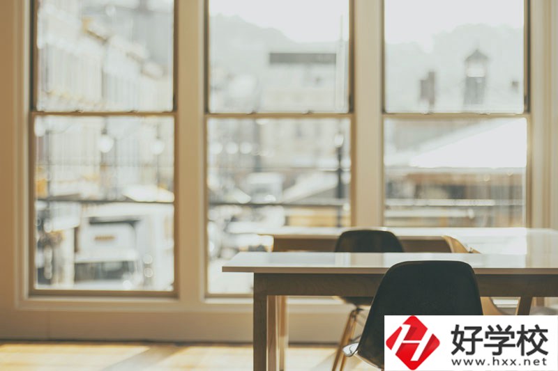 長(zhǎng)沙學(xué)幼師專(zhuān)業(yè)的中職學(xué)校有哪些？
