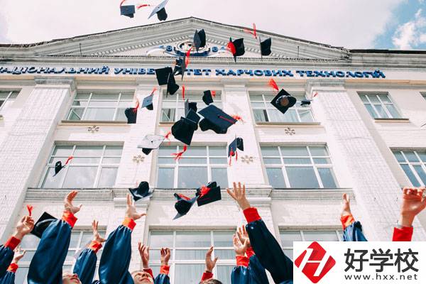 藍天工程職業(yè)中等專業(yè)學校怎么樣？辦學特色是什么？