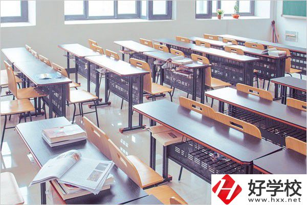 常德石門縣有什么中專學(xué)校？是公辦還是民辦的？