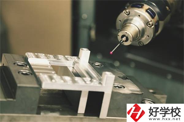 衡陽技校排名前三的專業(yè)是什么？好就業(yè)嗎？