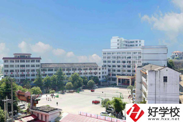 新化縣南北職業(yè)學(xué)校有哪些專業(yè)？招生要求高嗎？