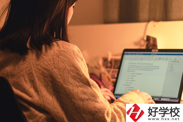 安仁職業(yè)中專好不好？宿舍怎么樣？