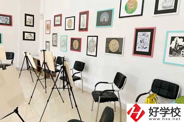 長(zhǎng)沙拔萃中等職業(yè)學(xué)校怎么樣，獲得過(guò)哪些榮譽(yù)？