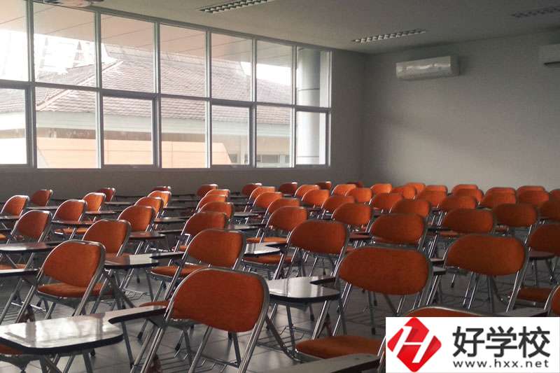 岳陽富岳科技職業(yè)學校怎么樣？環(huán)境如何？