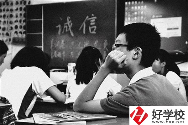 邵陽市各地區(qū)讀普高要多少分？沒考上普高怎么辦？