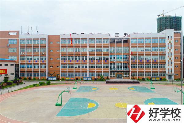 湖南有哪些推薦的民辦中專？特色專業(yè)是什么？