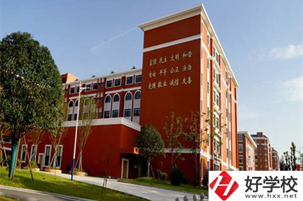 湖南醫(yī)藥職業(yè)中等專業(yè)學(xué)校在哪？有哪些專業(yè)？