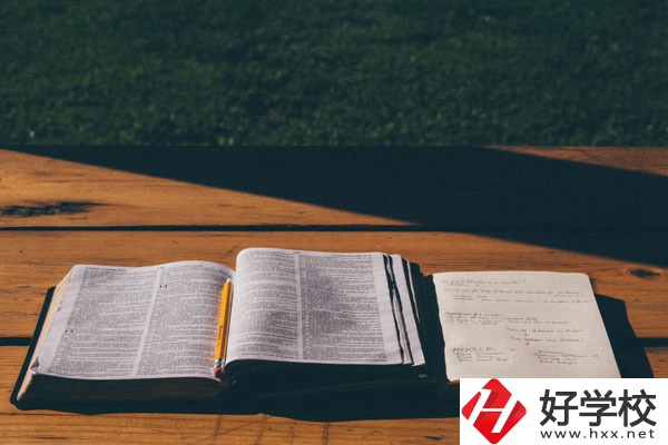 湖南省芷江師范學(xué)校有哪些專業(yè)？值得讀嗎？