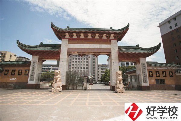 衡陽(yáng)市信息網(wǎng)絡(luò)工程學(xué)校有哪些專業(yè)？就業(yè)率高不高？