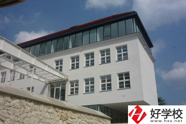 郴州市理工職業(yè)技術學校怎么樣？有哪些辦學特色？