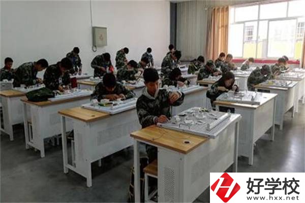 耒陽(yáng)除了耒陽(yáng)師范外還有哪些中職學(xué)?？梢赃x擇？