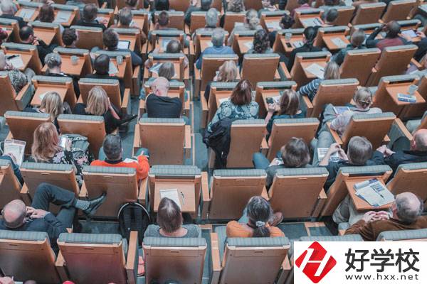 永興縣職業(yè)中專學(xué)校航空服務(wù)專業(yè)怎么樣？