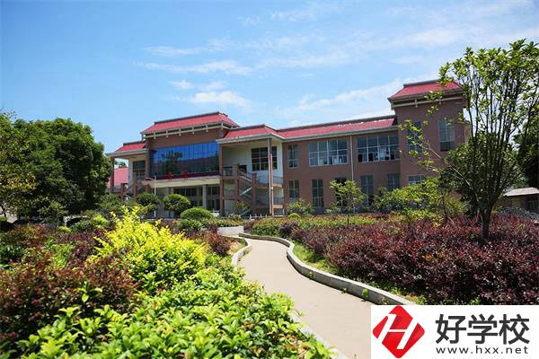 懷化有可以考大學(xué)的中職學(xué)校嗎？哪所升學(xué)情況比較好？