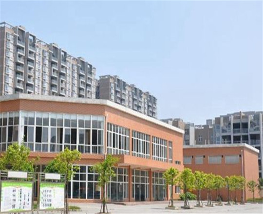 眉山衛(wèi)生職業(yè)學(xué)校怎么樣、好不好？