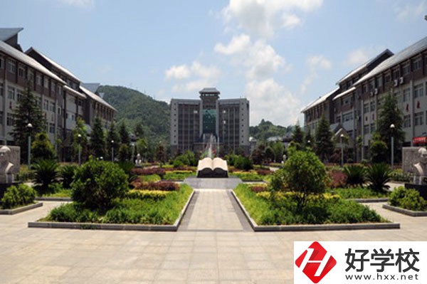 湘西州經(jīng)濟(jì)貿(mào)易學(xué)校好嗎？有什么辦學(xué)特色？