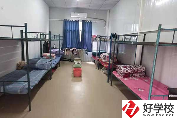 張家界僑輝職業(yè)技術(shù)學校