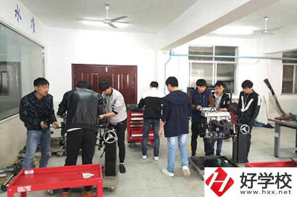 炎陵縣職業(yè)技術(shù)學(xué)校有哪些招生專業(yè)？