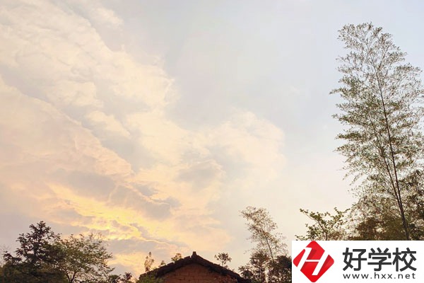 衡陽(yáng)市信息工程學(xué)校有哪些招生專業(yè)？
