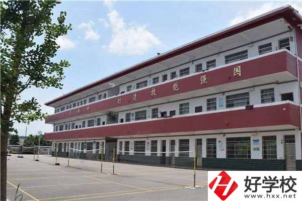 新田縣技工學(xué)校有哪些辦學(xué)優(yōu)勢？技校值不值得就讀？
