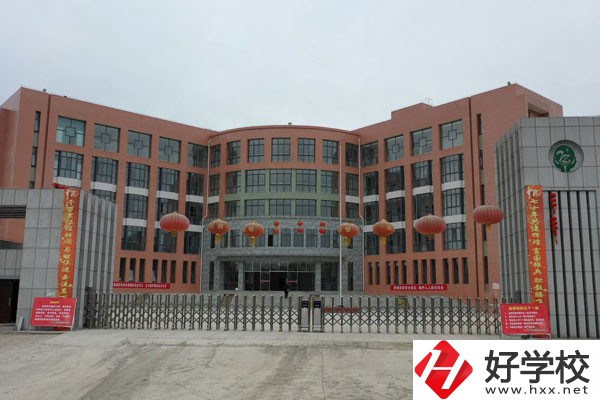 湘西的公辦職高有哪些？免學費嗎？