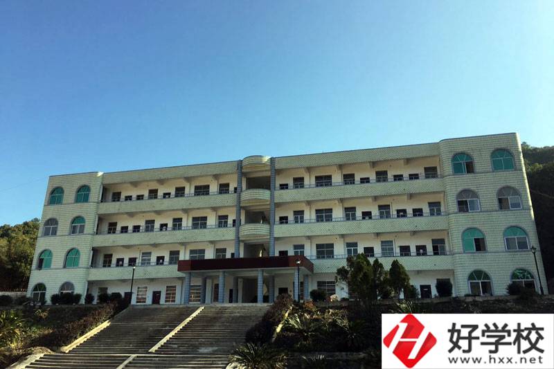 岳陽市新青年職業(yè)技術學校就業(yè)情況如何？