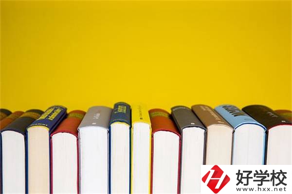 在湖南“晚熟”的孩子該何去何從？該怎么擇校？
