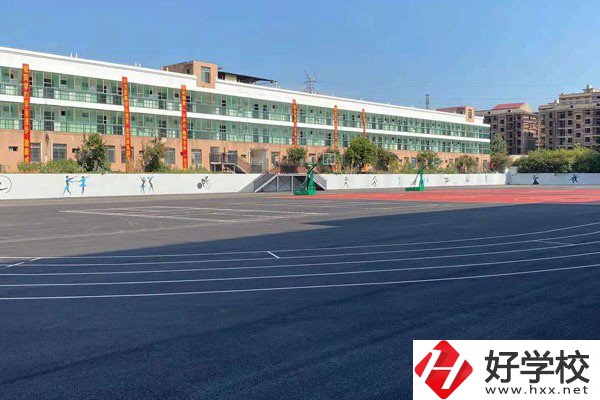 衡陽(yáng)藝術(shù)學(xué)校有哪幾所？如何收費(fèi)？