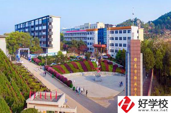 邵東縣職業(yè)中專的皮革工藝專業(yè)好不好？