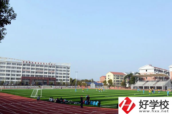 岳陽縣職業(yè)中等專業(yè)學校有哪些專業(yè)？師資力量如何？