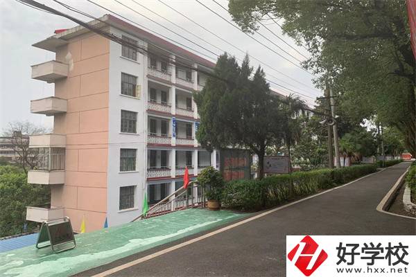 株洲英泰軟件工程技術(shù)學(xué)校在哪里？辦學(xué)條件怎樣？