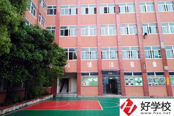 岳陽(yáng)市中山財(cái)經(jīng)職業(yè)學(xué)校好不好？值得報(bào)考嗎？