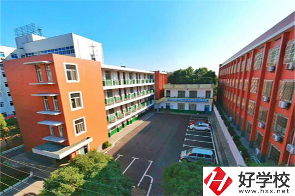 中國(guó)水電八局高級(jí)技工學(xué)校是所什么學(xué)校？有什么優(yōu)勢(shì)？