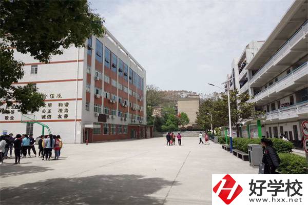 邵陽有適合女生就讀的中專嗎？有什么專業(yè)可以學(xué)習(xí)？