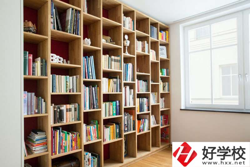 懷化鐵路職業(yè)中專學(xué)校怎么樣？地址多少？
