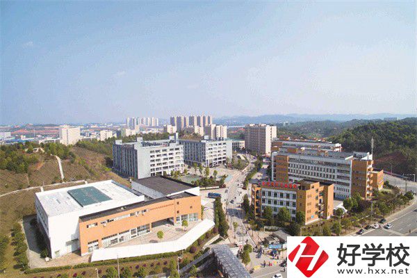 長沙汽修學(xué)校有哪些？就業(yè)如何？