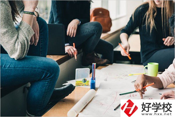 岳陽(yáng)有哪些重點(diǎn)中專？學(xué)生畢業(yè)后怎么發(fā)展？