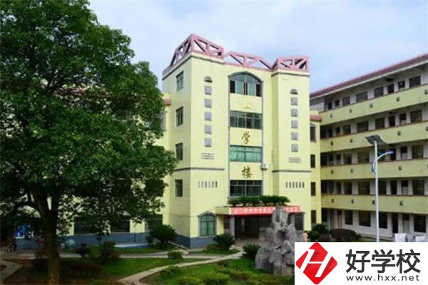 安仁職業(yè)中專怎么樣？有什么辦學(xué)特色？
