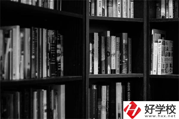 湖南初中畢業(yè)選3+2還是3+3？有五年制大專推薦嗎？