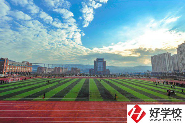 張家界有沒有航空職校？有什么報(bào)考條件？