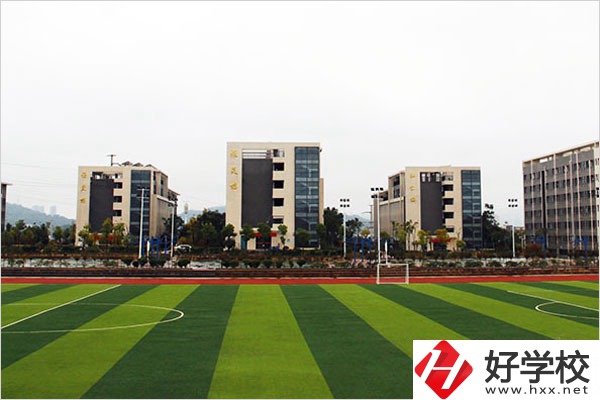 湖南省商業(yè)技師學院有哪些人才培養(yǎng)特色？