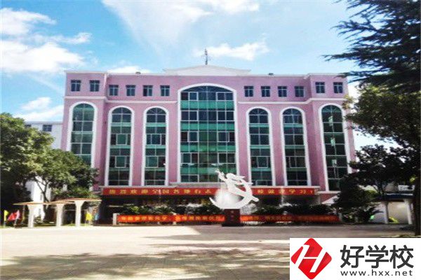 長沙民辦重點(diǎn)中專有哪些？收費(fèi)如何？