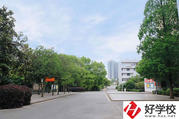 邵陽工業(yè)學(xué)校怎么樣？就業(yè)前景如何？