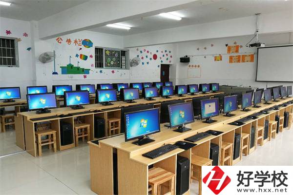 邵陽有適合女生就讀的中專嗎？有什么專業(yè)可以學(xué)習(xí)？