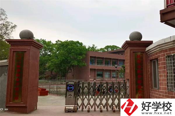 懷化洪江市有哪些中專學校？有什么辦學特色？